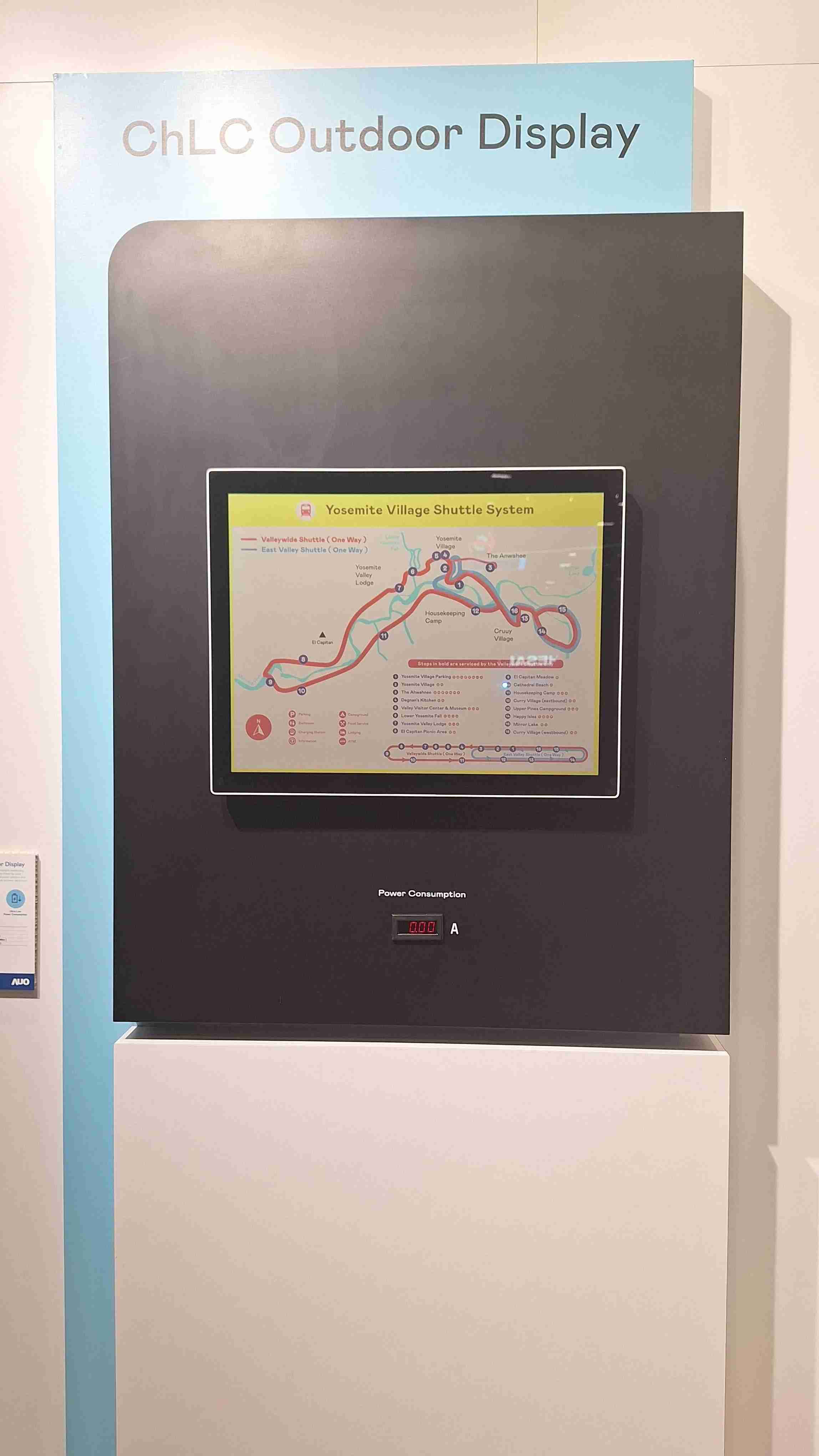 彩霸王的「胆固醇液晶超低耗能户外全彩显示器」不只环保省电，，且符合户外严苛使用环境，，，拥有在摄氏-30度至85度下的宽温使用优势，，并且强光愈强愈能呈现绝佳的色彩饱和度及显示效果，，易于安装的特性将成为户外电子看板的新首选。。。